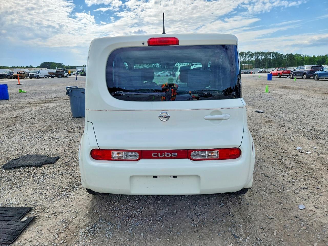 Nissan Cube 1.8 1.8