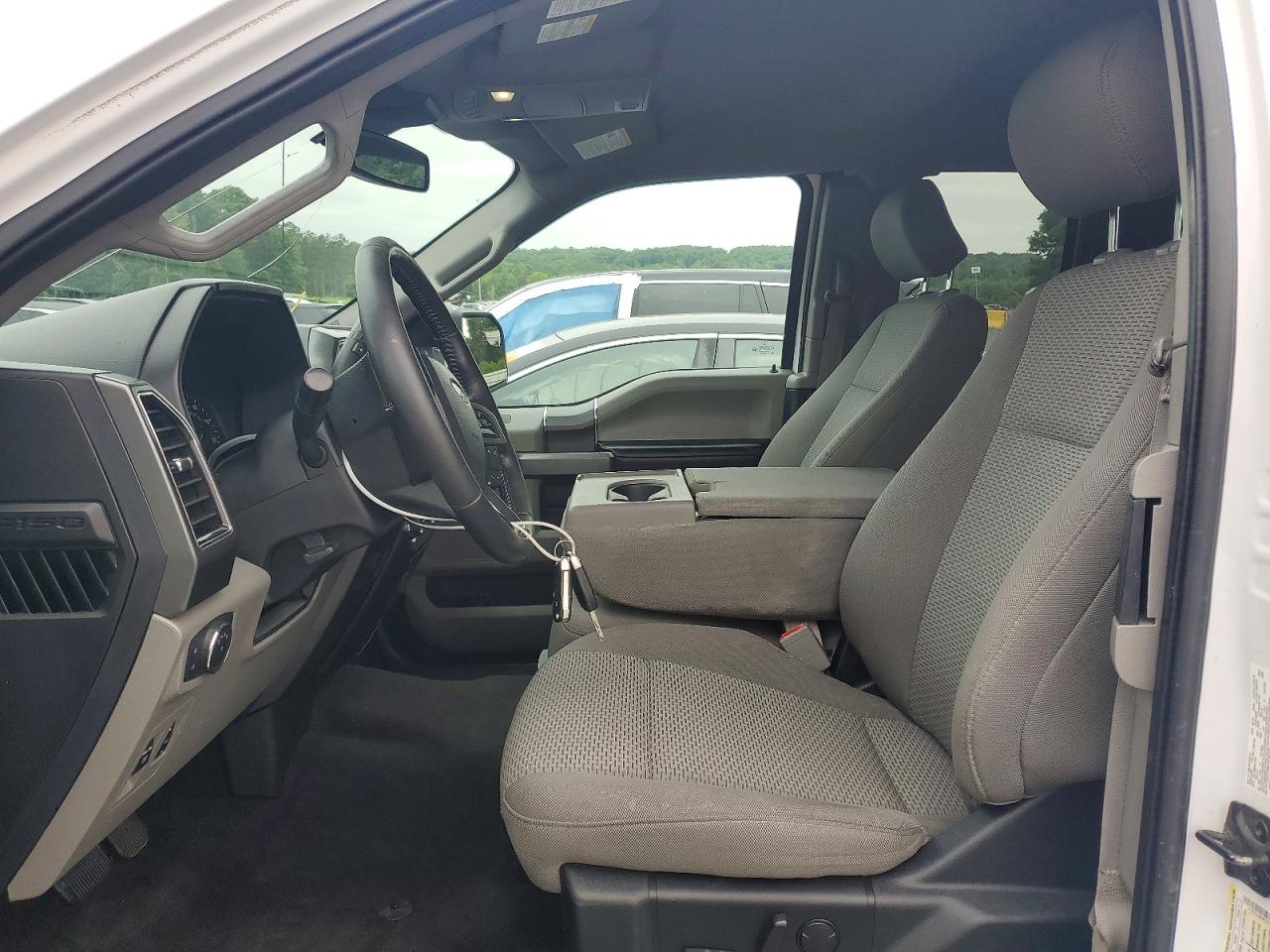 Ford F-150 Super Cab