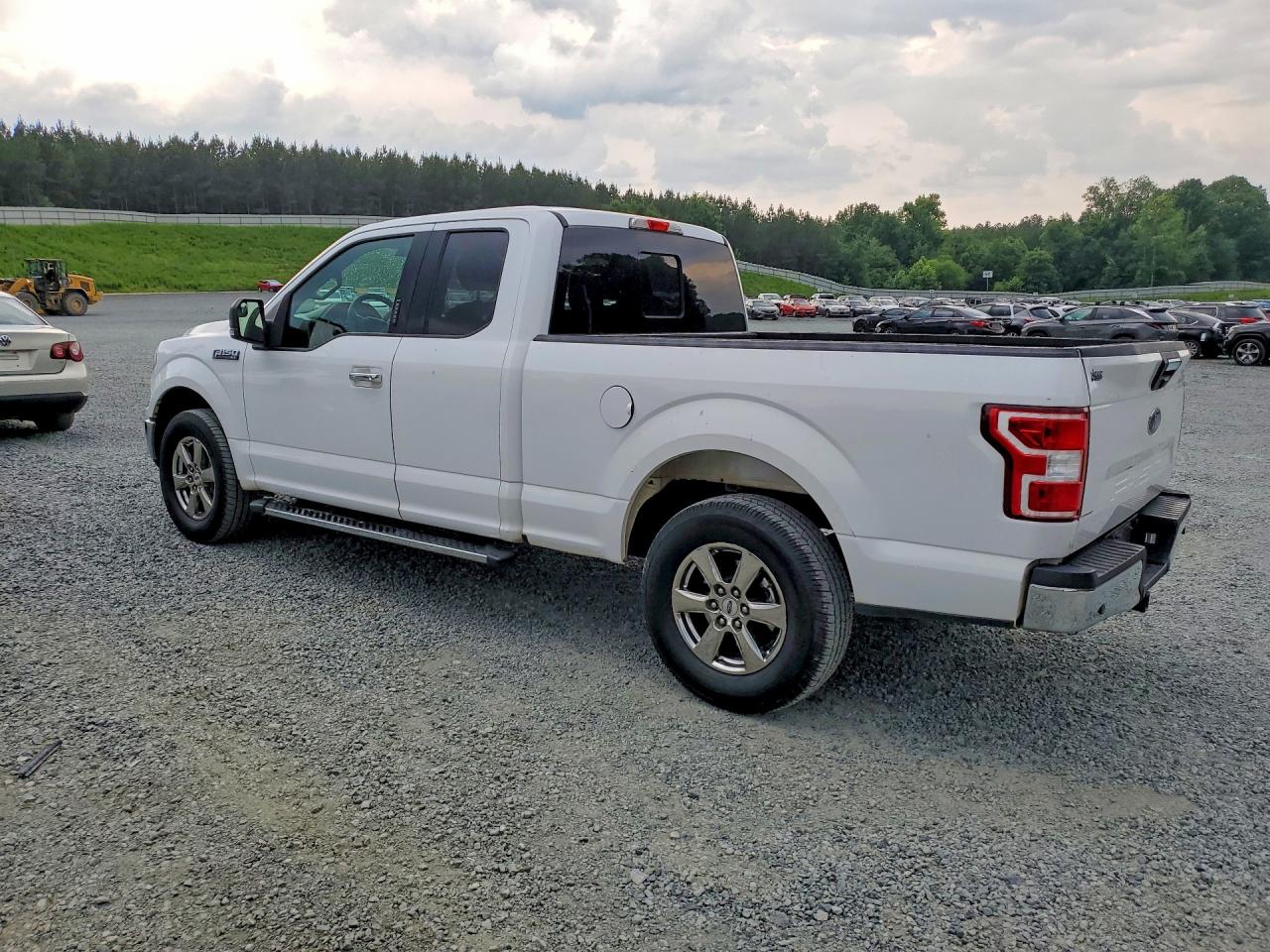 Ford F-150 Super Cab