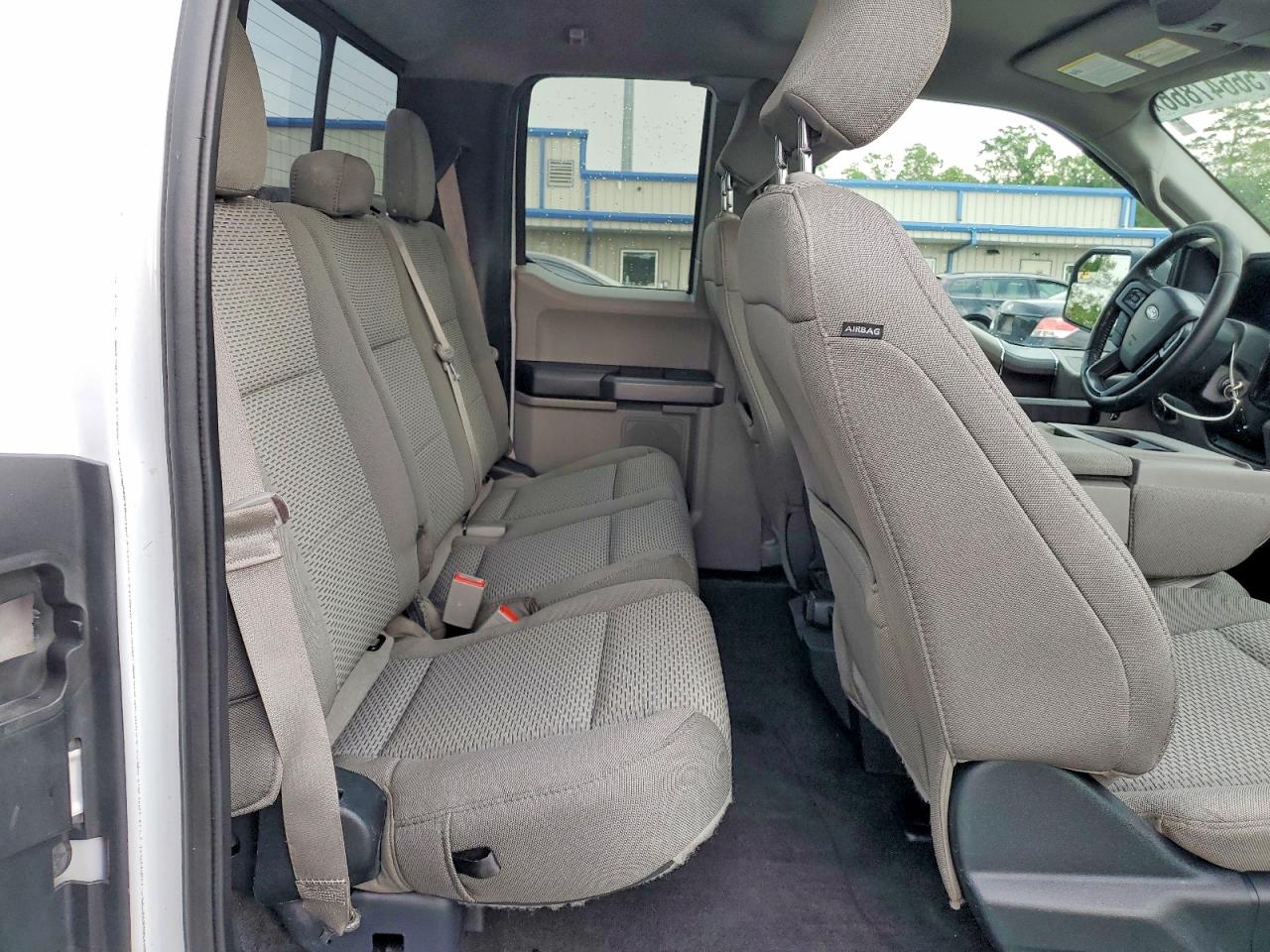 Ford F-150 Super Cab