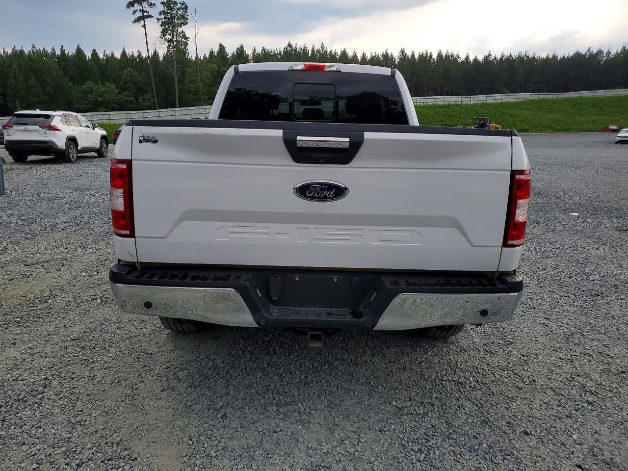Ford F-150 Super Cab