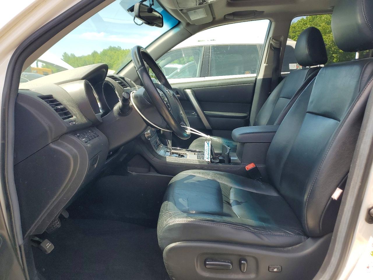 Toyota Highlander Se