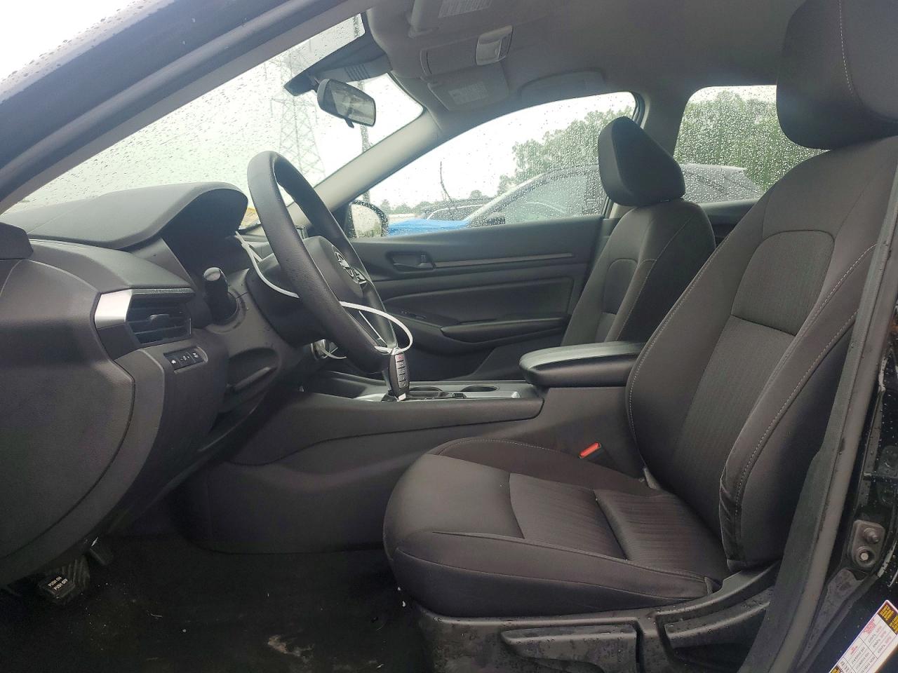 Nissan Altima S
