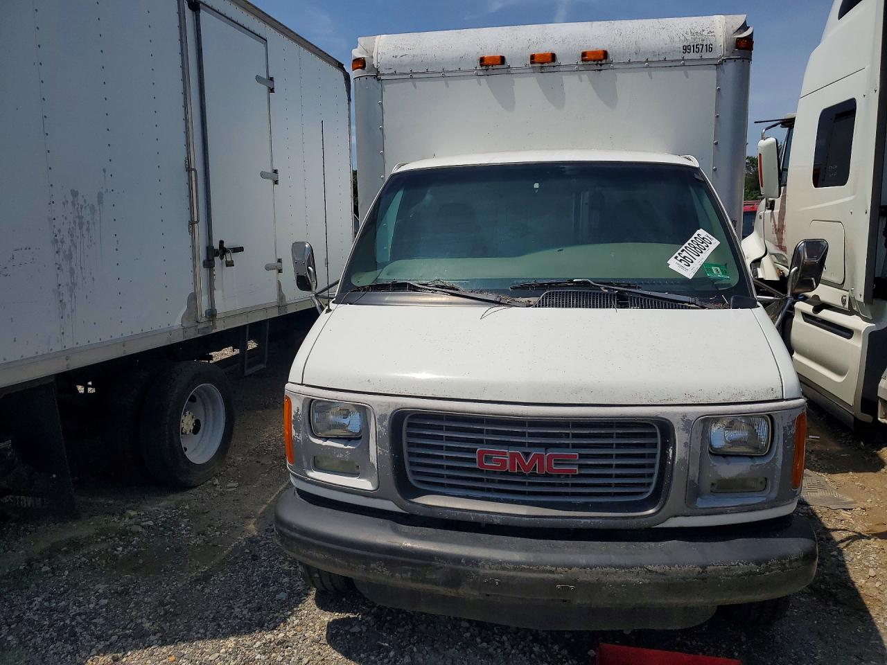 GMC Savana Cutaway G3500