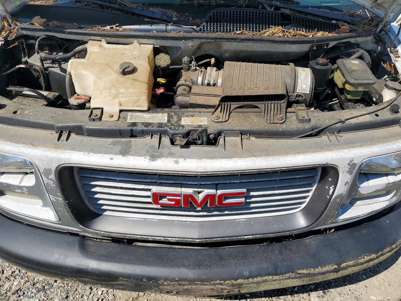 GMC Savana Cutaway G3500