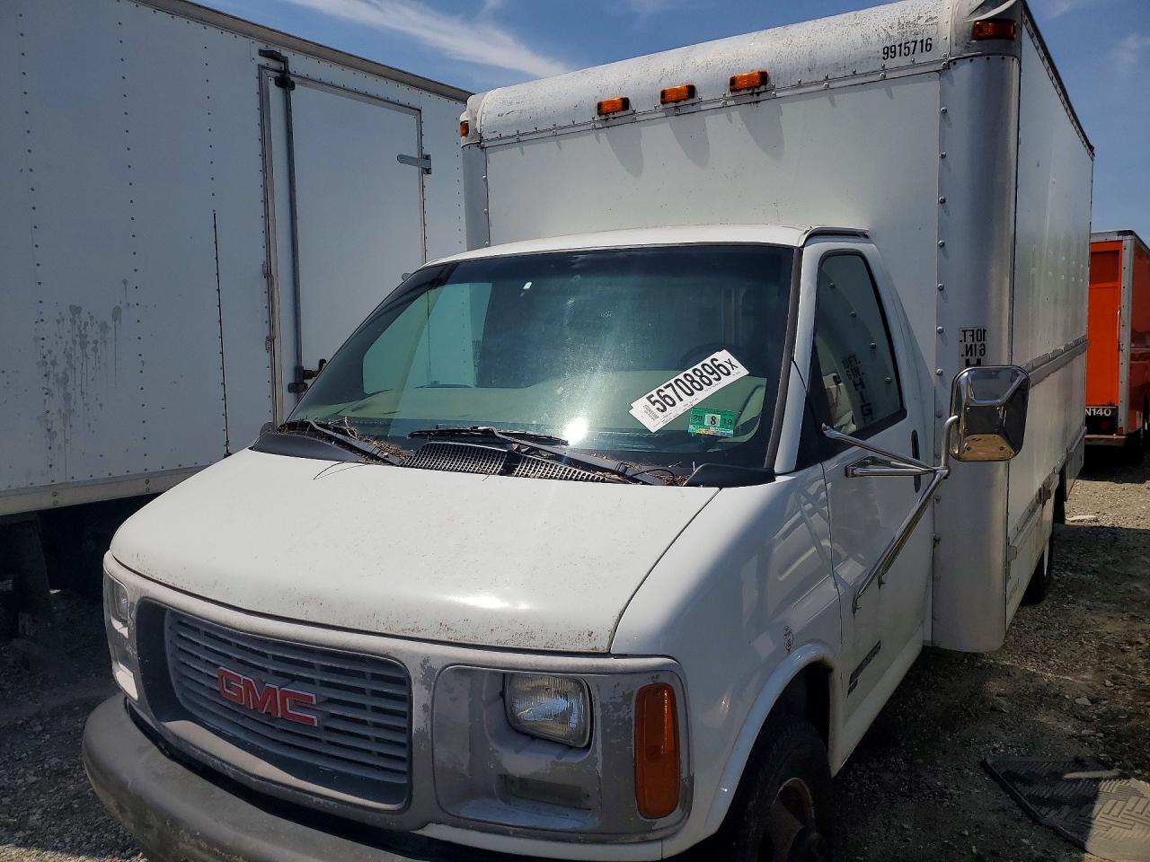 Salvage GMC Savana Image