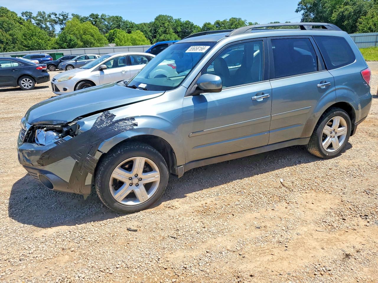 Salvage Subaru Forester Image
