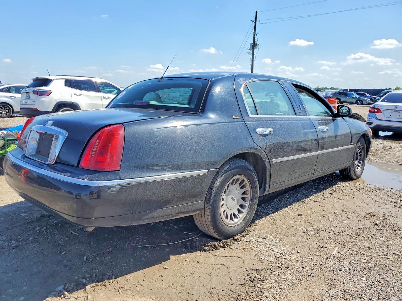 Lincoln Towncar Cartier L