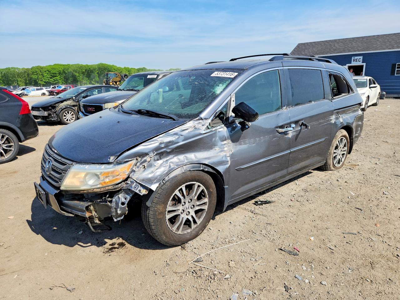 Salvage Honda Odyssey Image