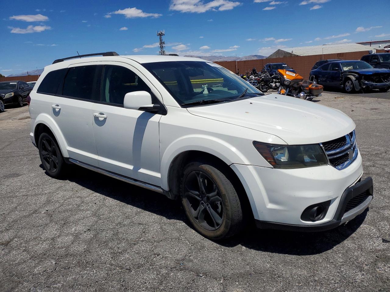 Dodge Journey Crossroad