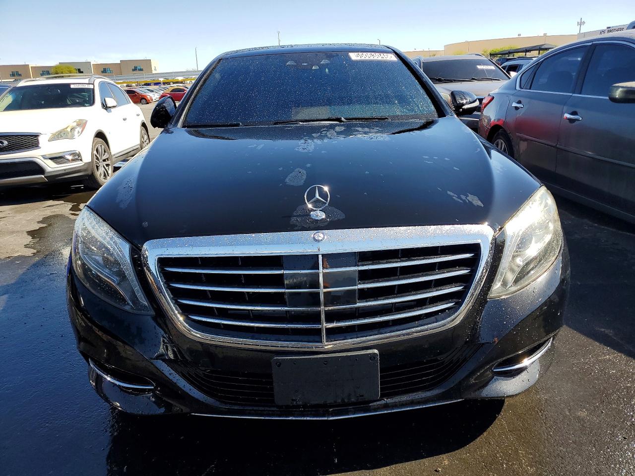 Mercedes-Benz S-Class 550