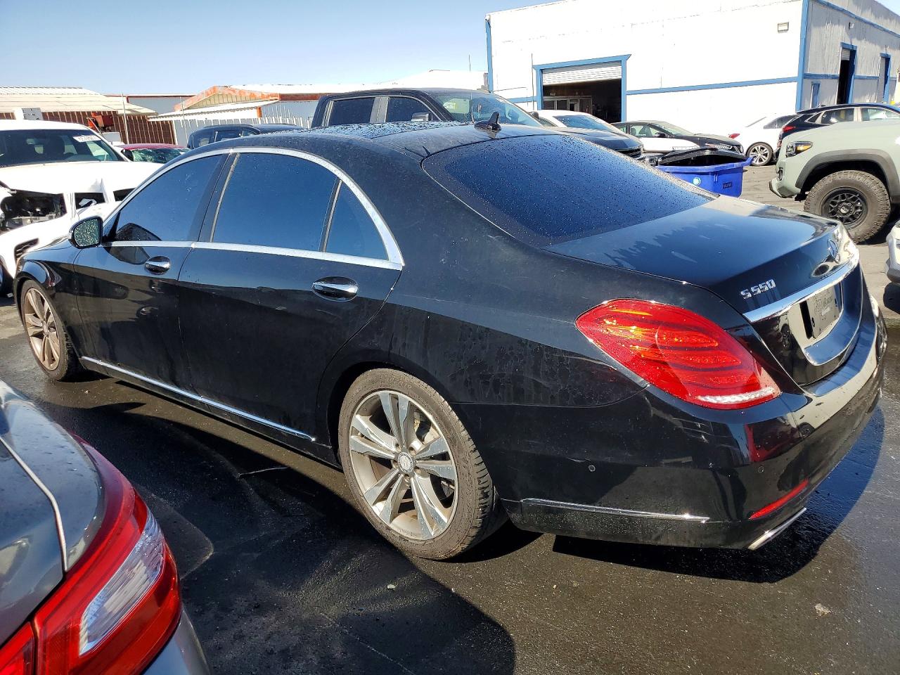 Mercedes-Benz S-Class 550