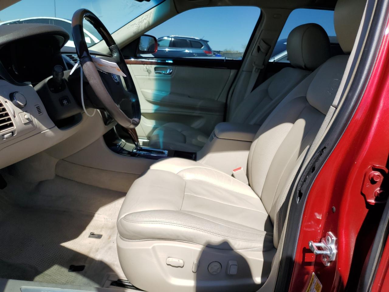 Cadillac DTS Premium Collection