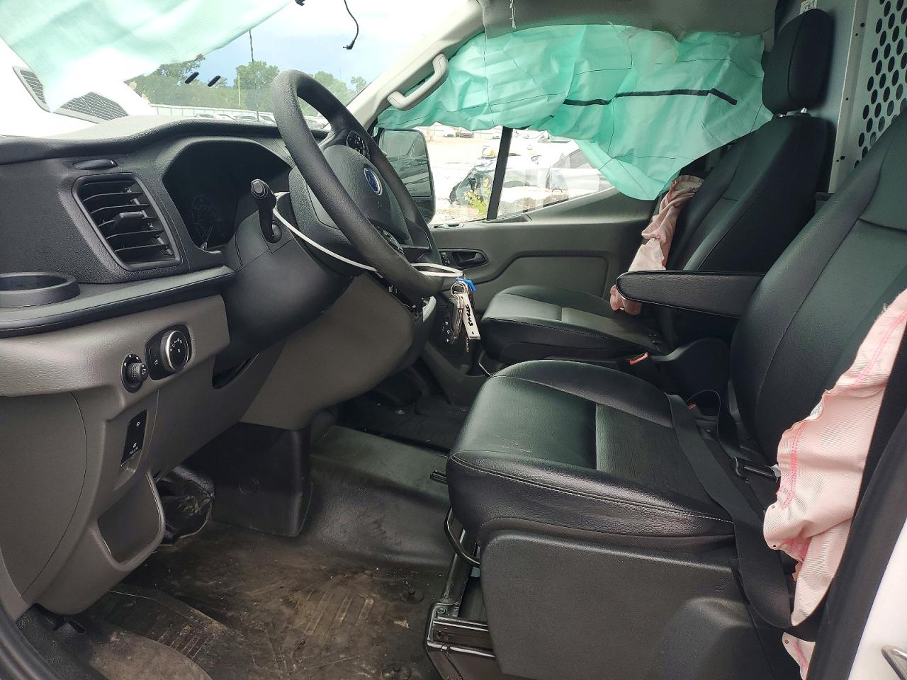 Ford Transit T-150