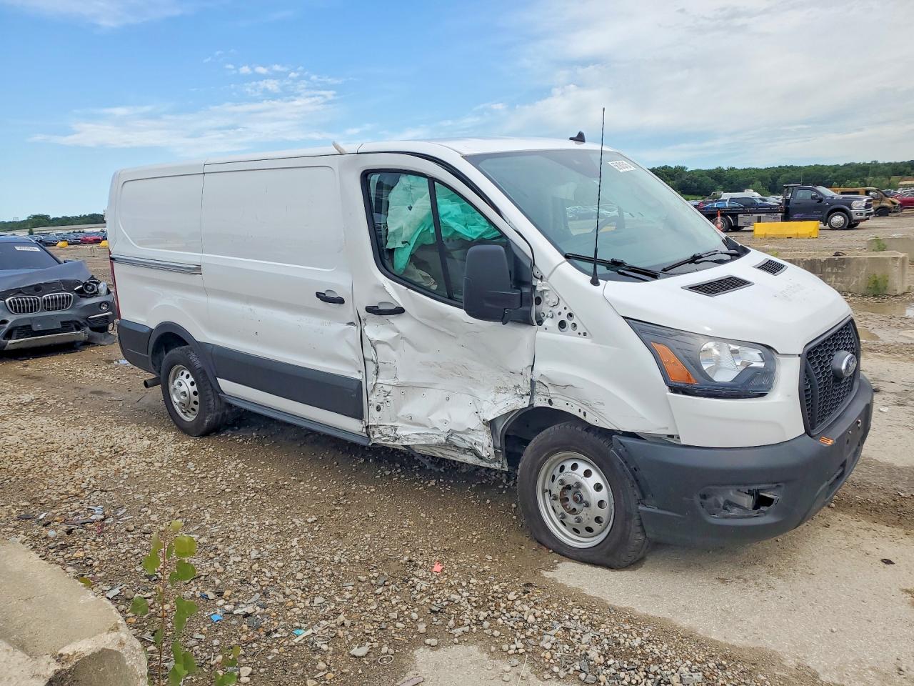 Ford Transit T-150