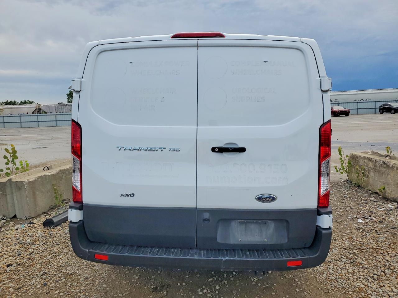 Ford Transit T-150