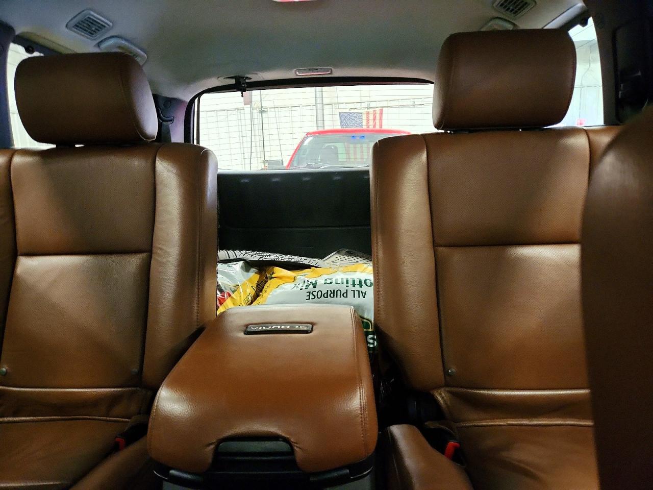 Toyota Sequoia Platinum