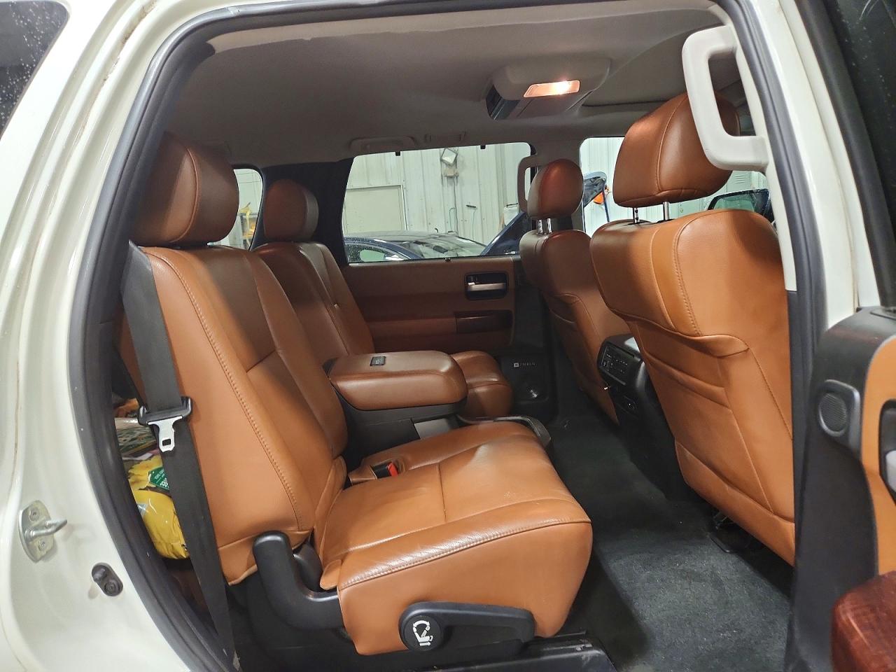 Toyota Sequoia Platinum