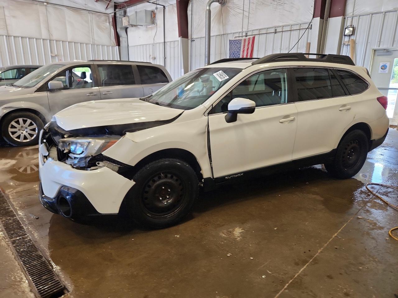 Salvage Subaru Outback Image
