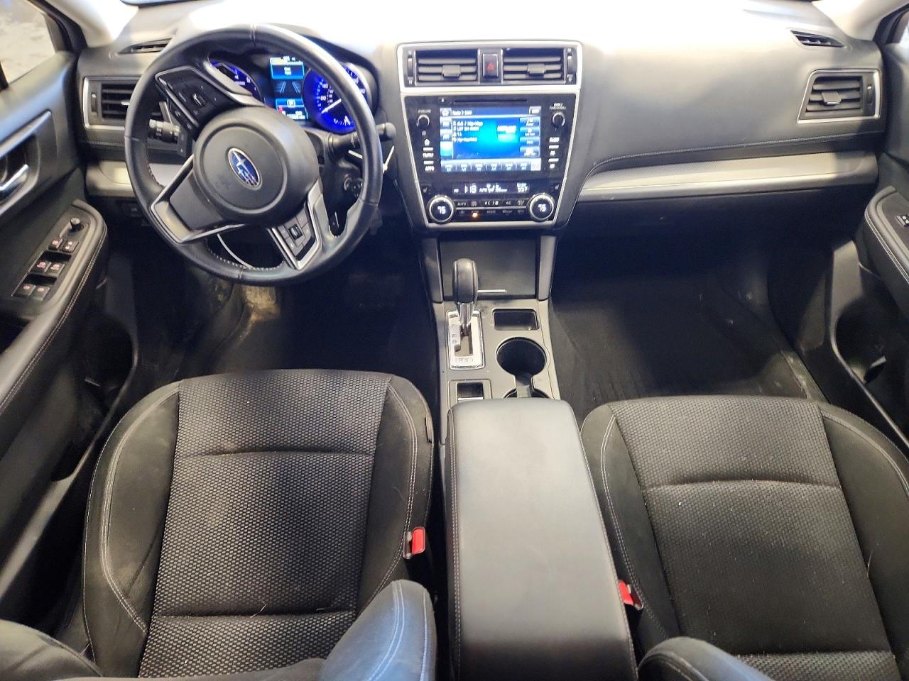 Subaru Legacy 2.5i Premium