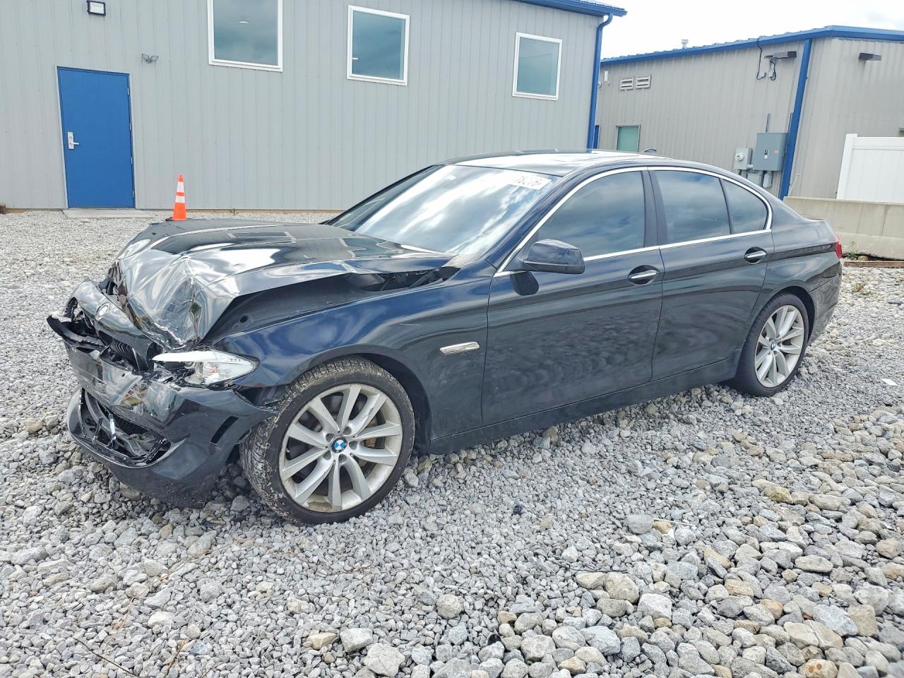 Salvage BMW 5 Series Image