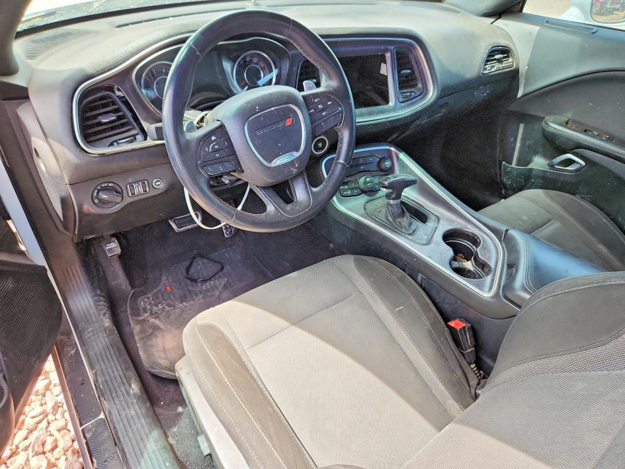 Dodge Challenger Sxt