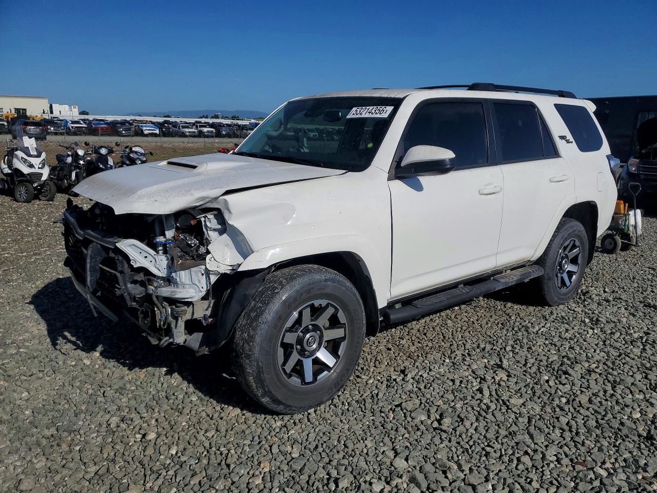 Salvage Toyota 4Runner Image