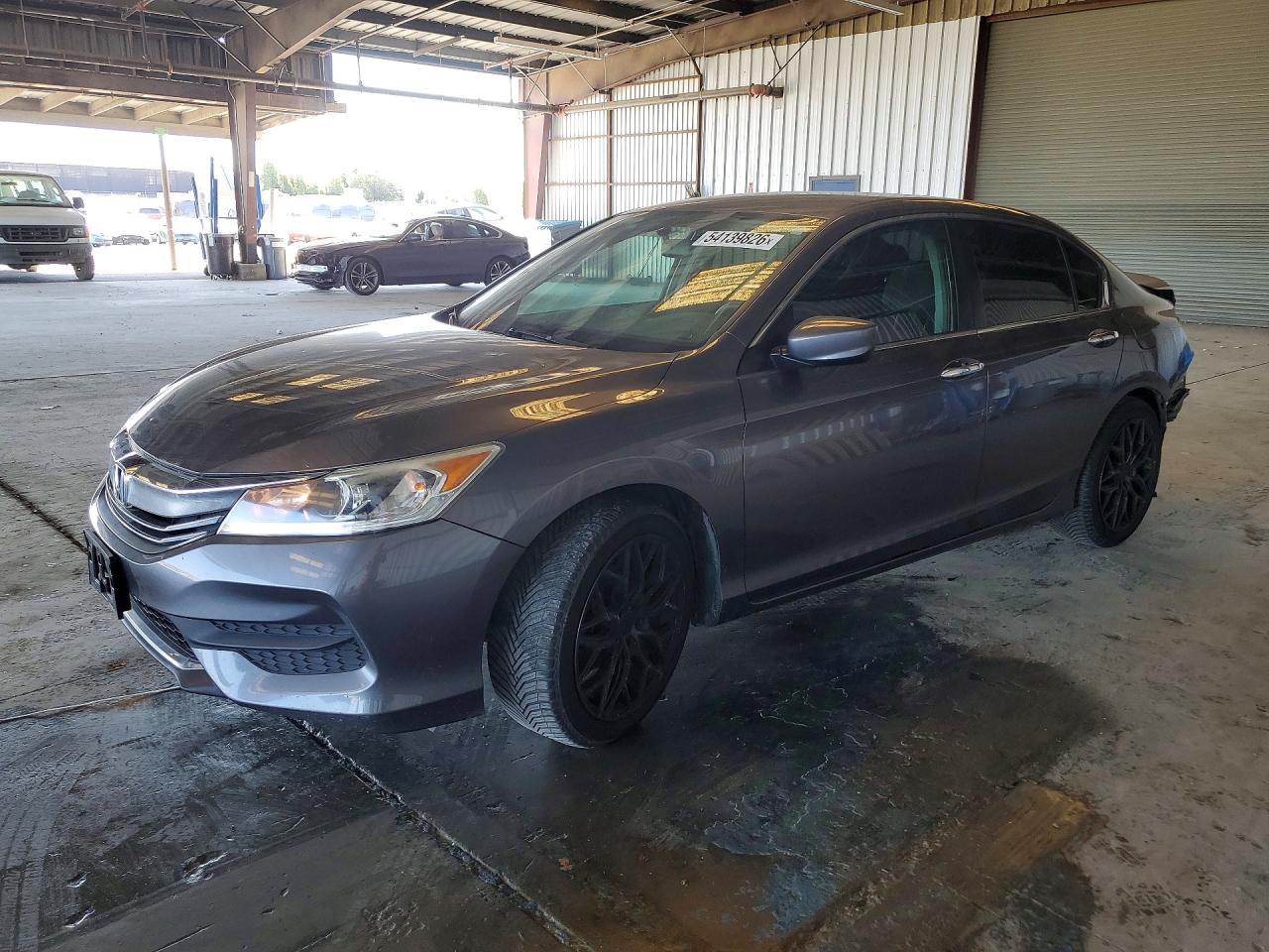 Salvage Honda Accord Image
