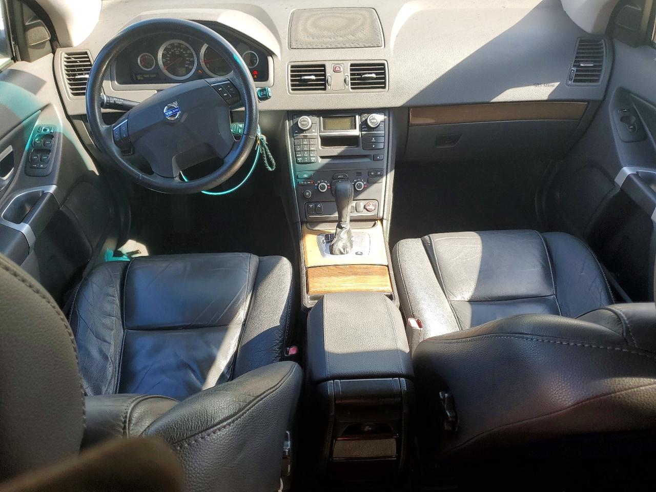 Volvo XC90 3.2