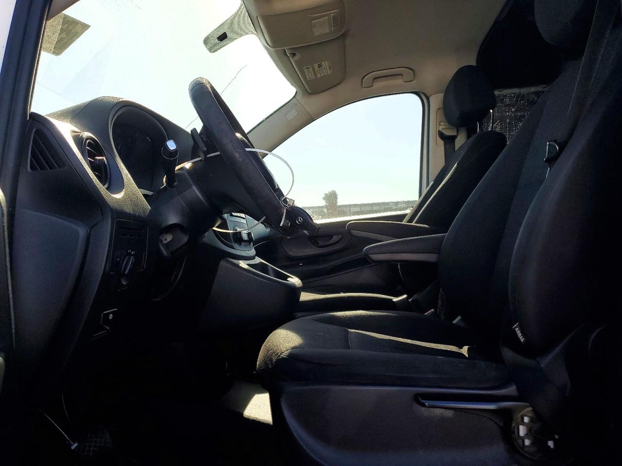 Mercedes-Benz Metris