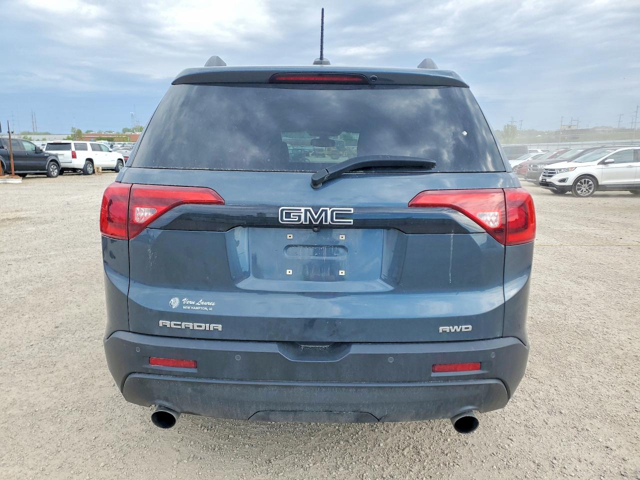 GMC Acadia Slt-1