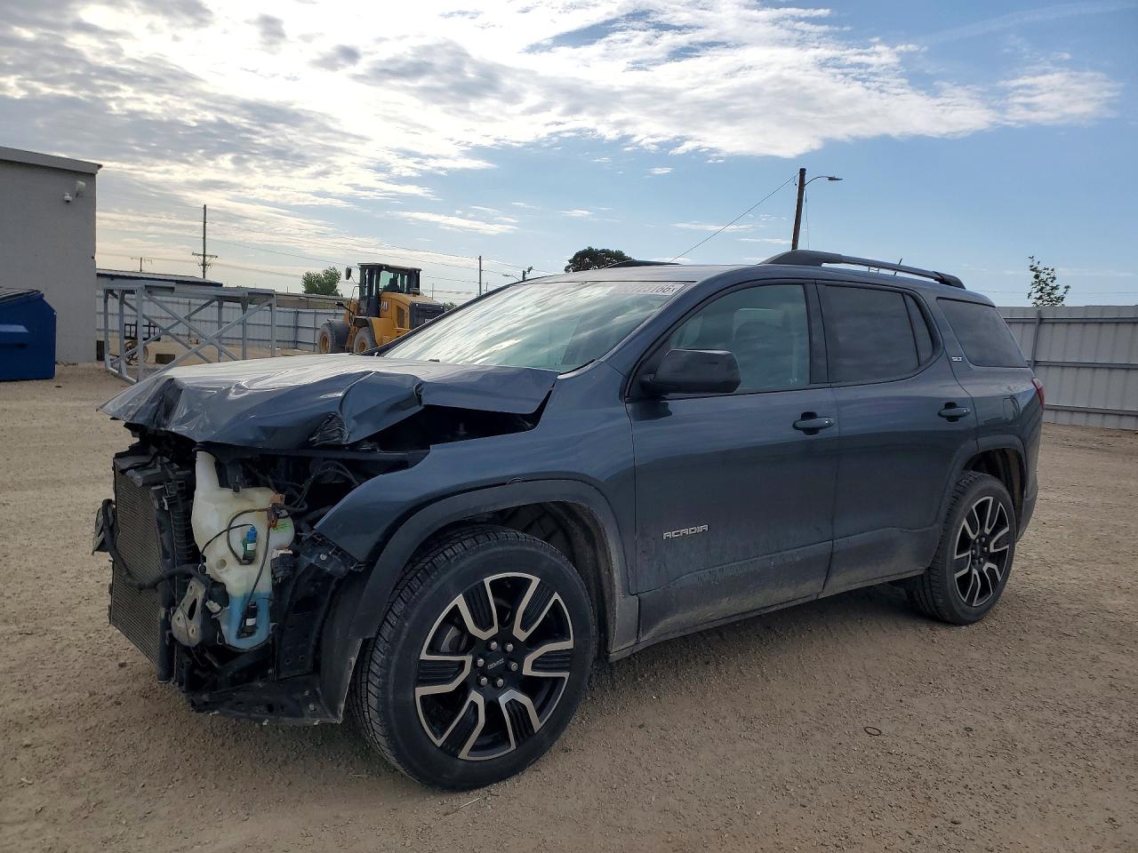 Salvage GMC Acadia Image