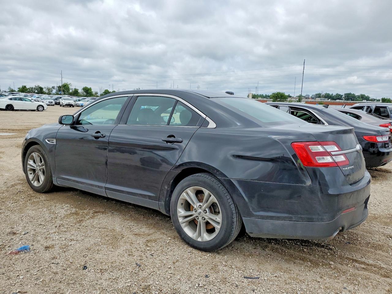 Ford Taurus Sel