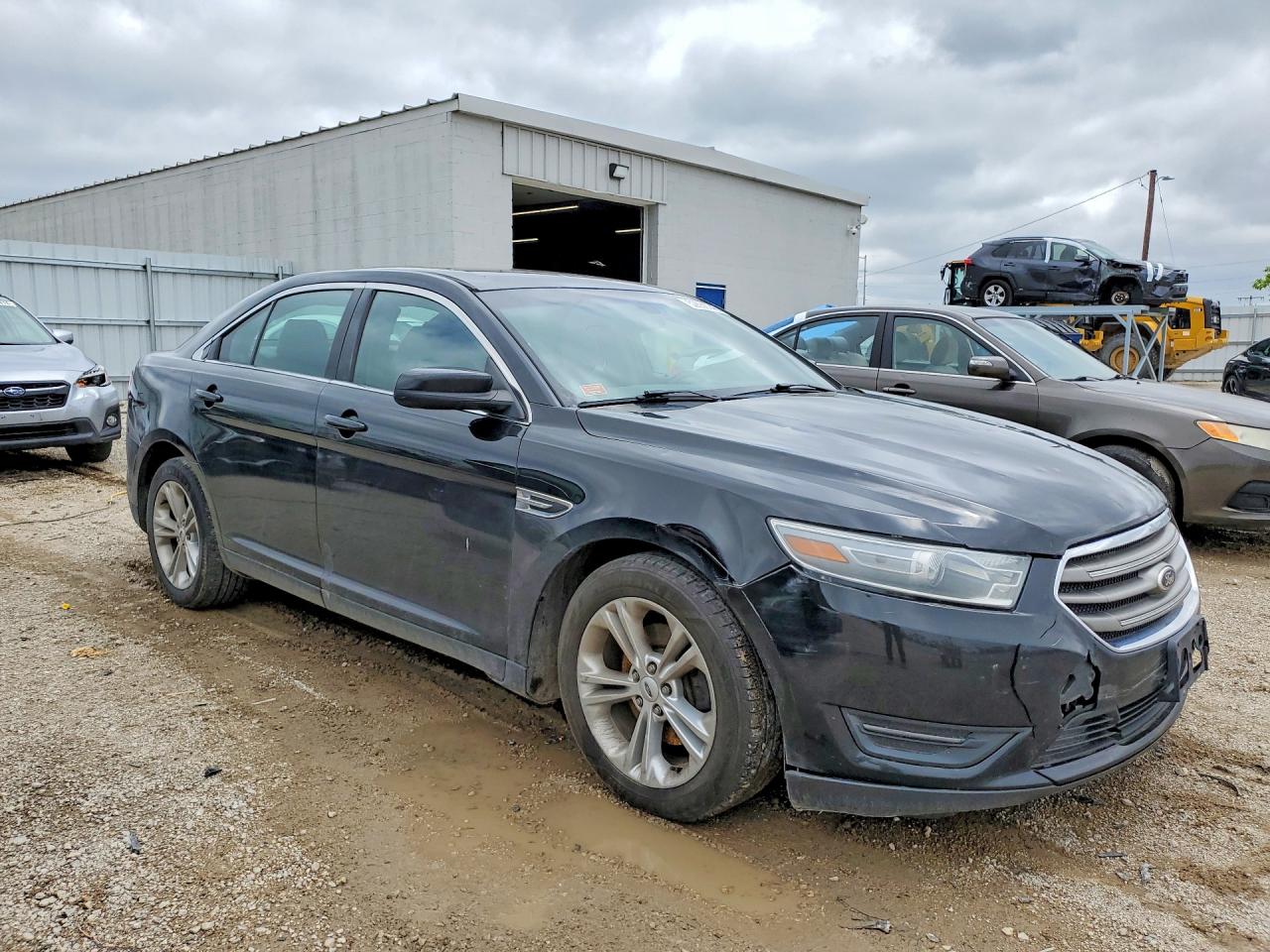 Ford Taurus Sel