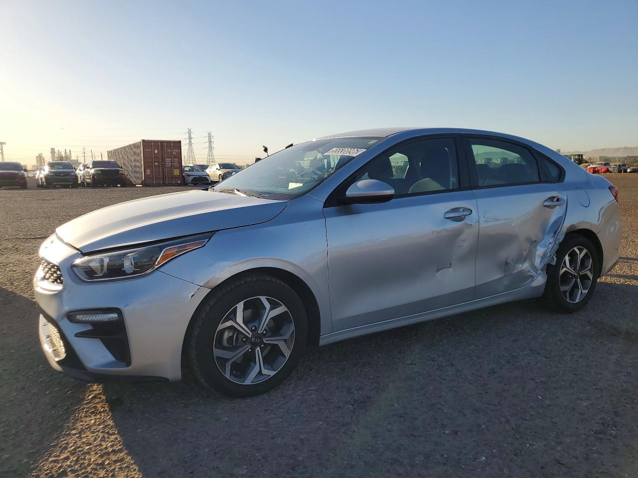Salvage Kia Forte Image