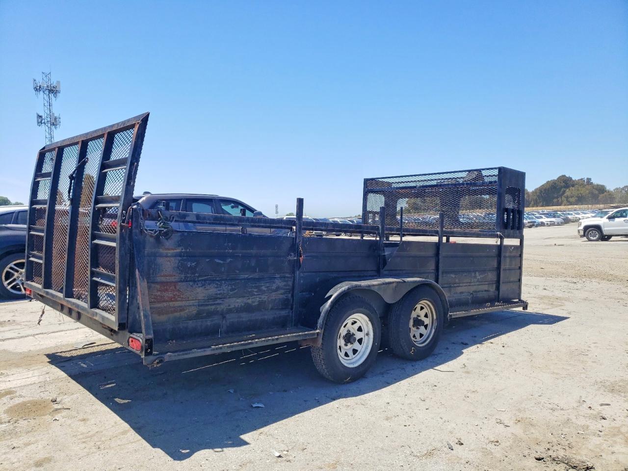 Trail-Lite Trailer