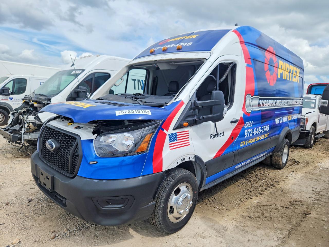 Salvage Ford Transit Image