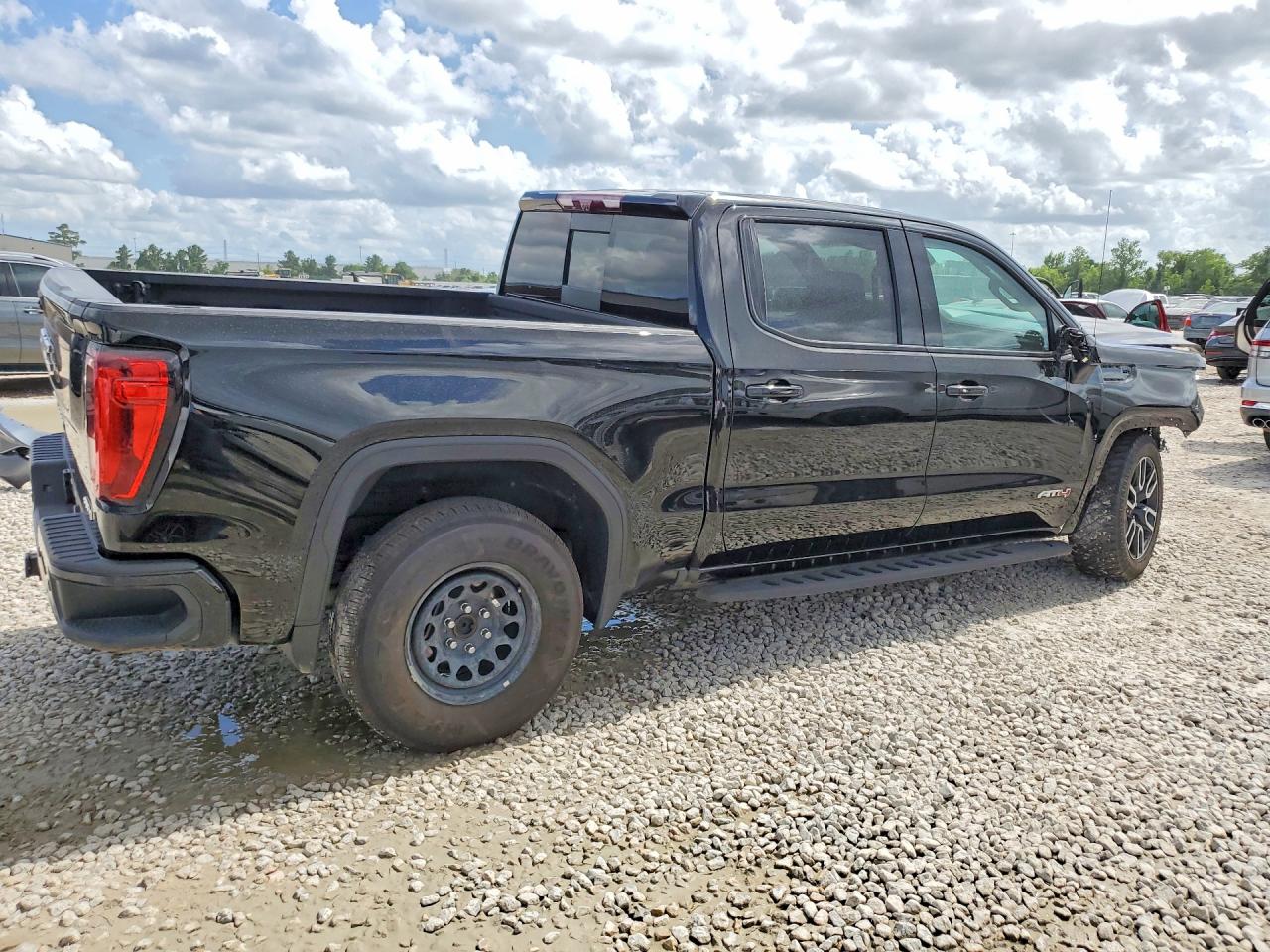 GMC Sierra K1500 At4