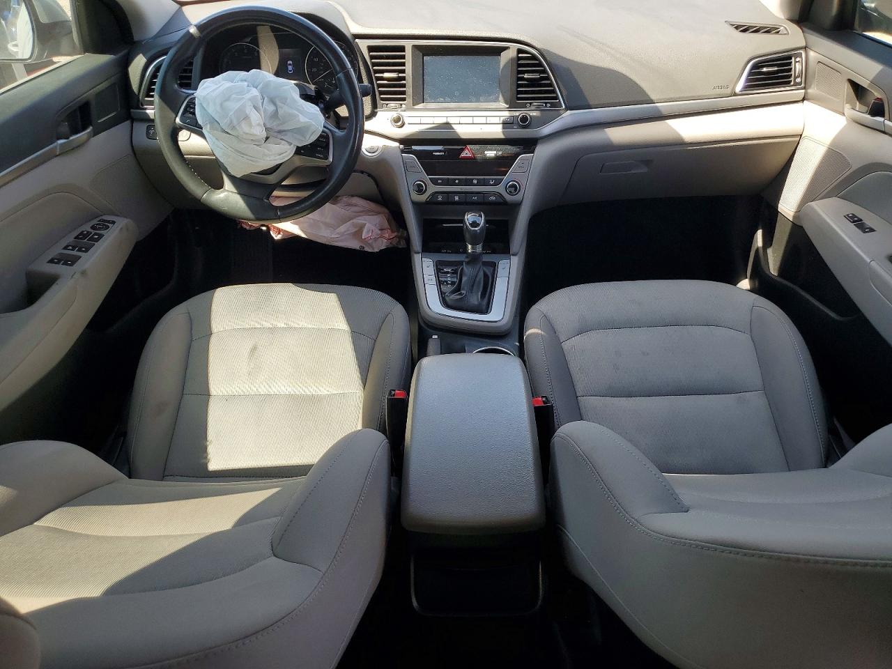 Hyundai ELANTRA Value Edition