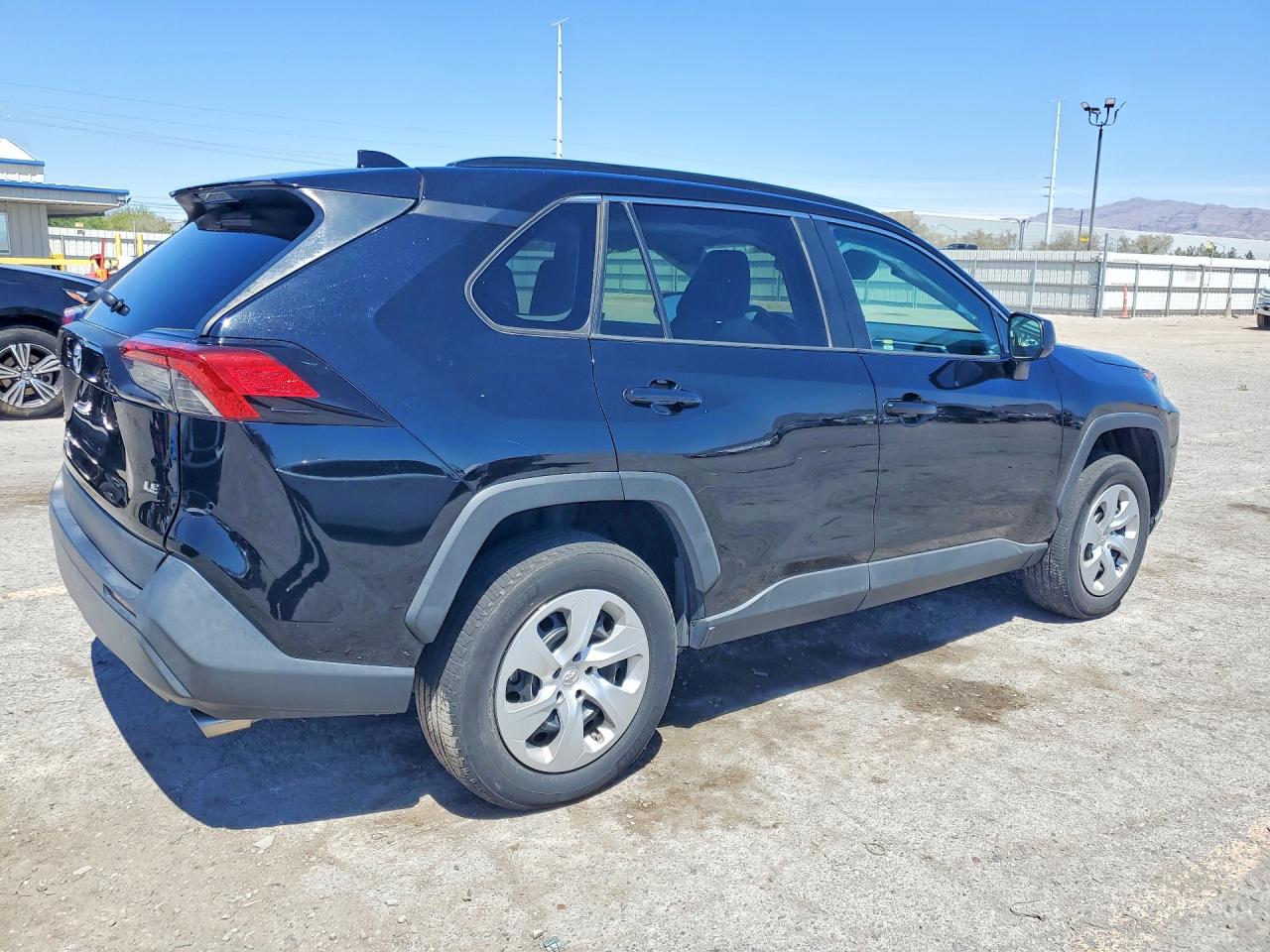 Toyota RAV4 Le