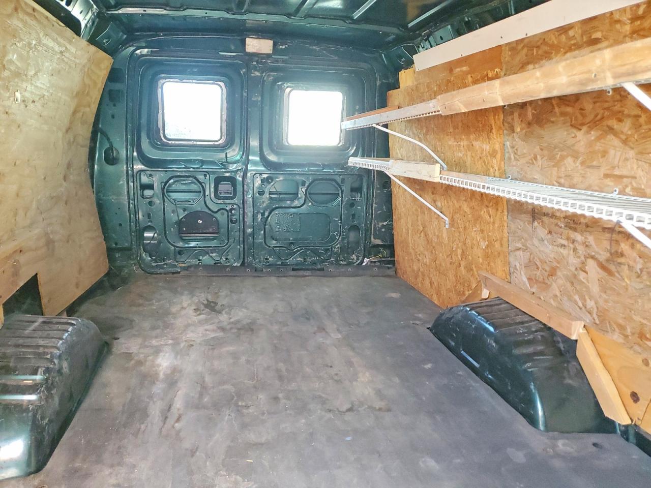 Ford Econoline E350 Super Duty Van