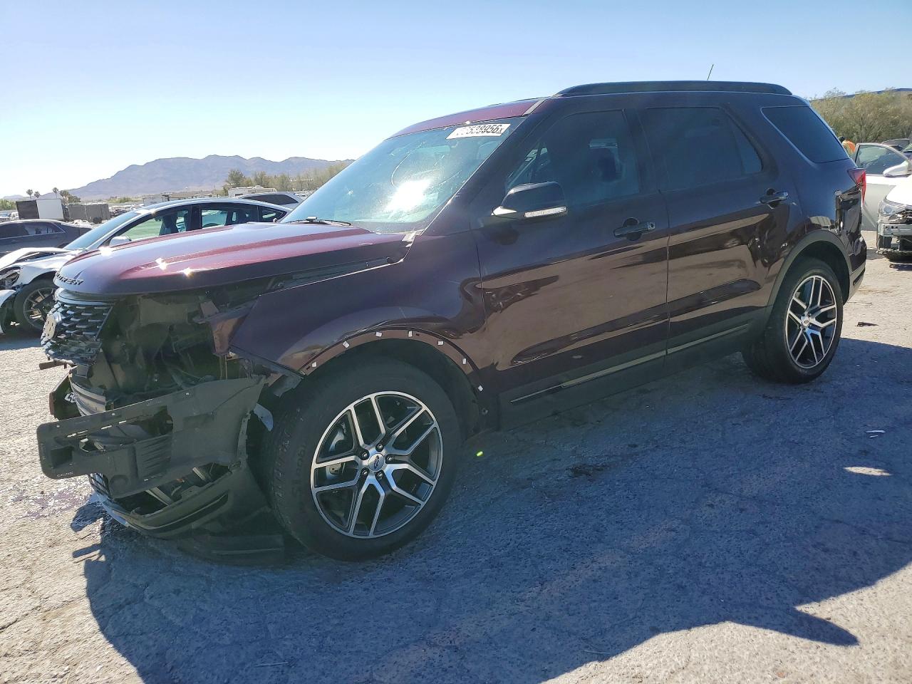 Salvage Ford Explorer Image