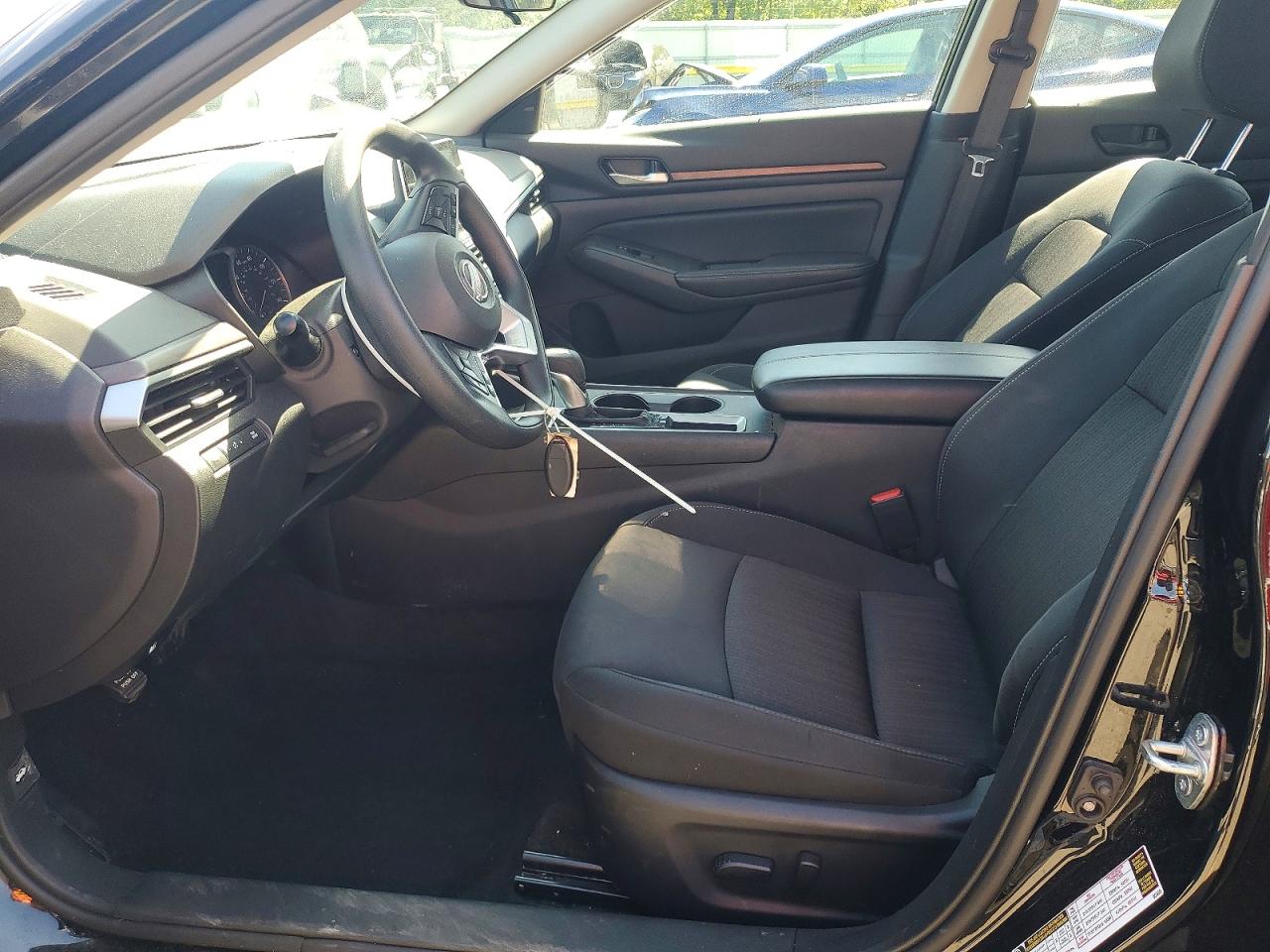 Nissan Altima Sv