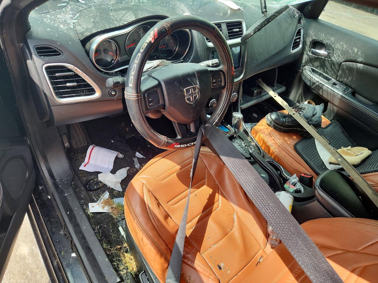 Dodge Avenger Se