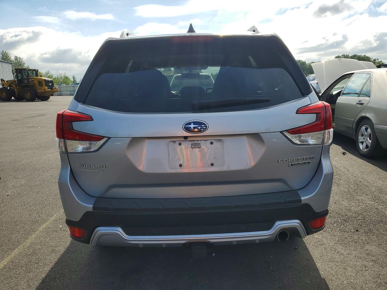 Subaru Forester Touring