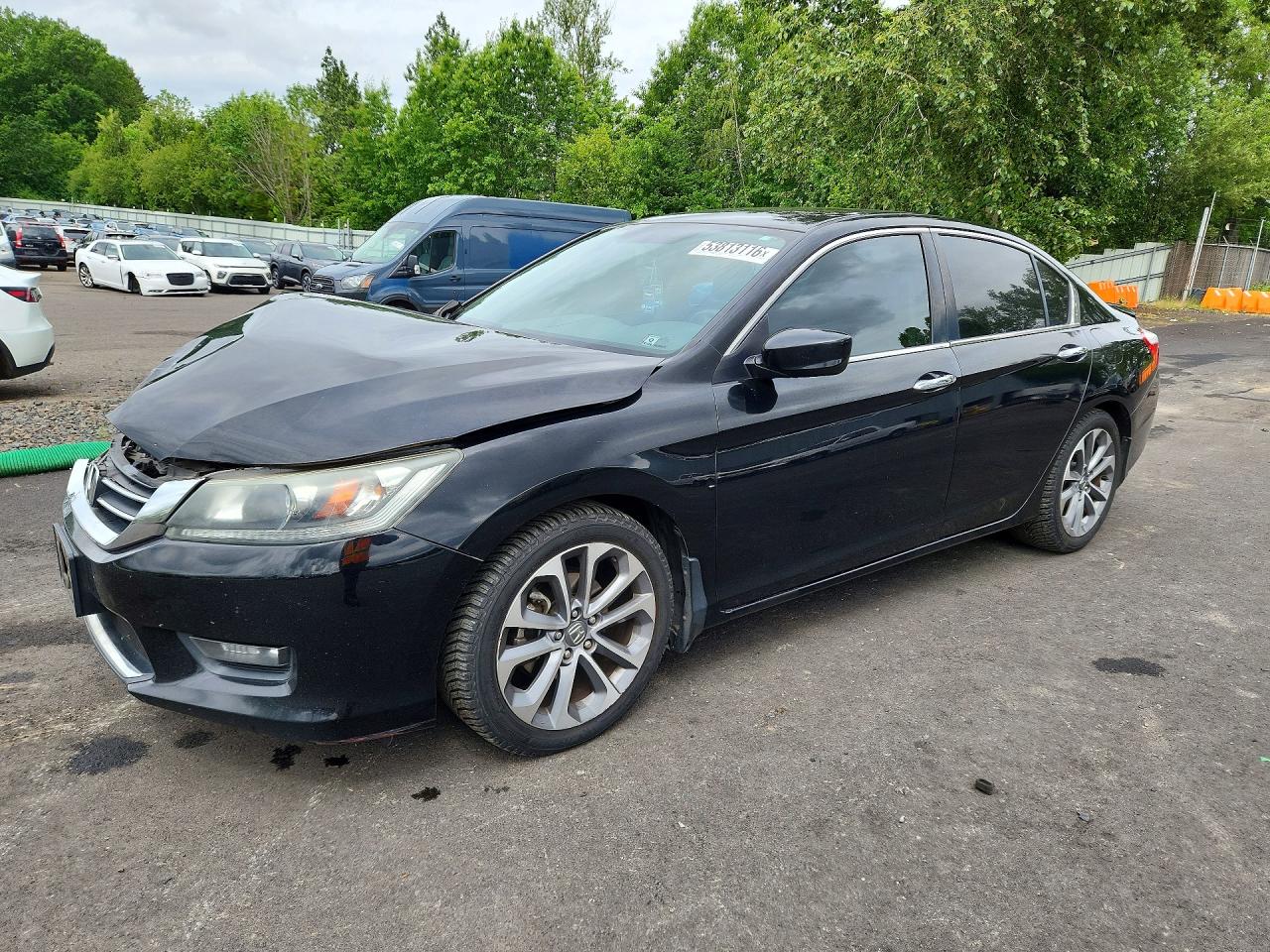 Salvage Honda Accord Image