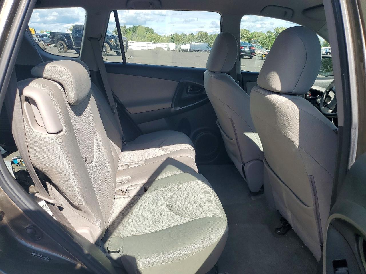 Toyota RAV4 Base