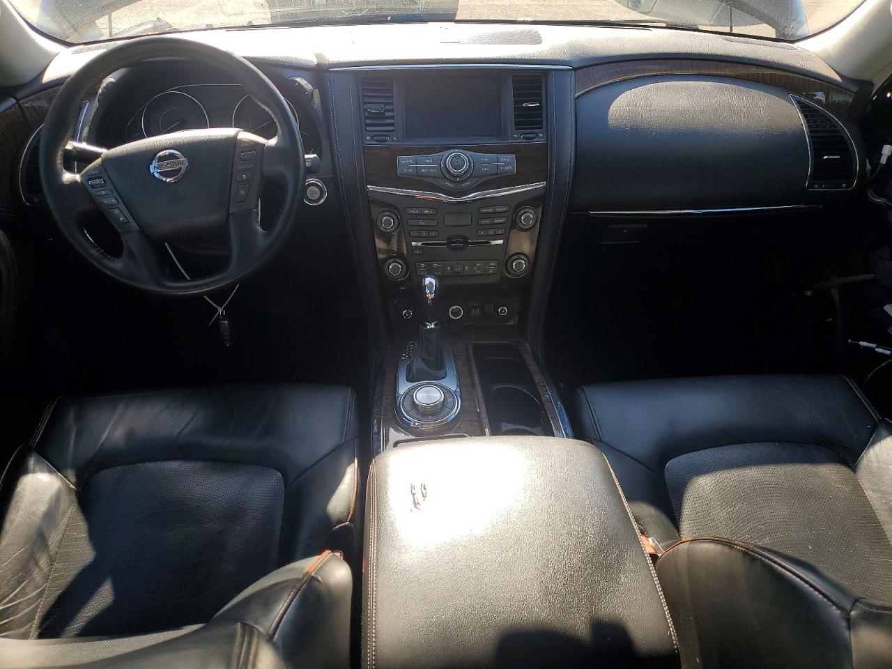 Nissan Armada Platinum