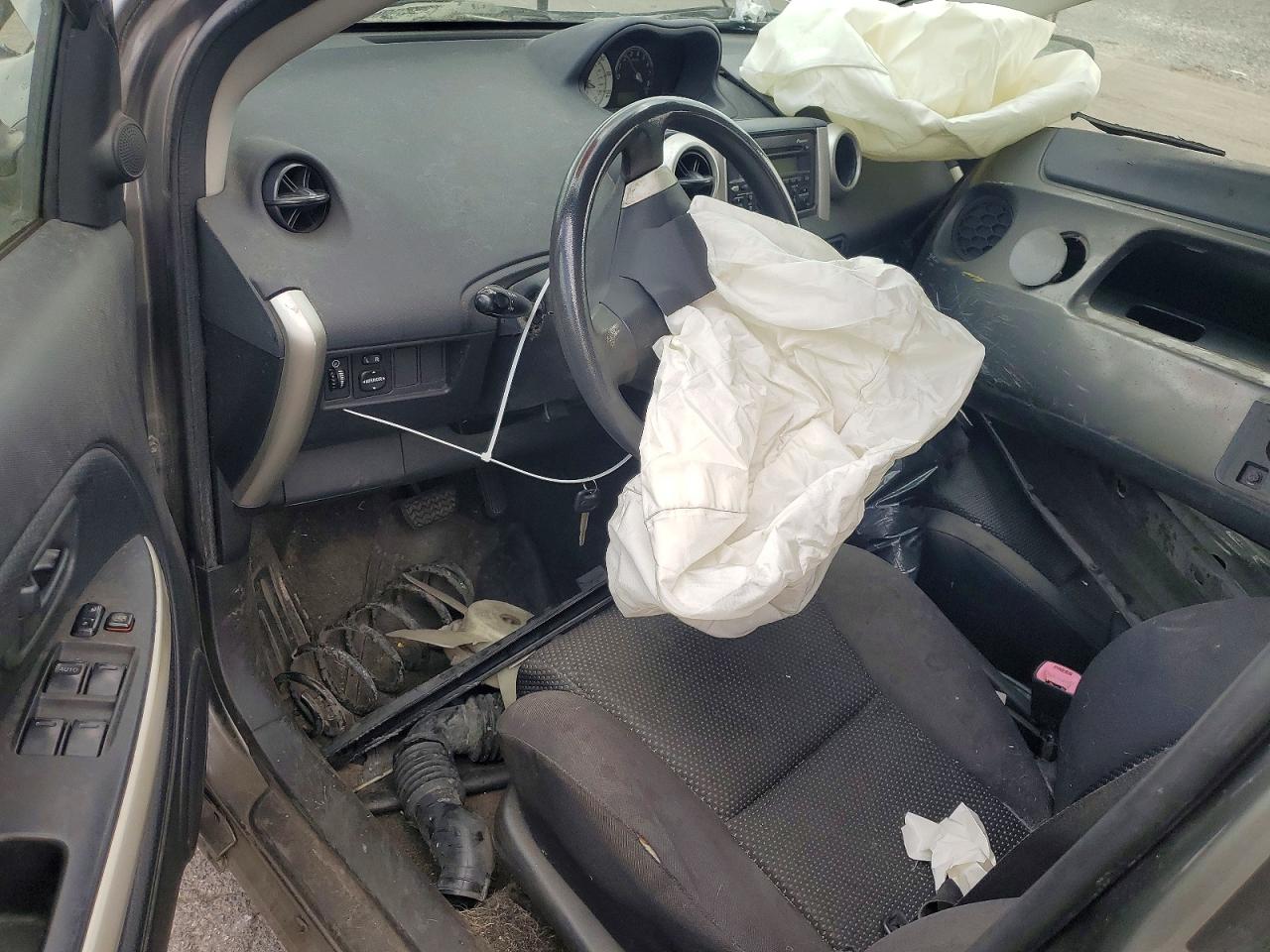 Scion xA Base
