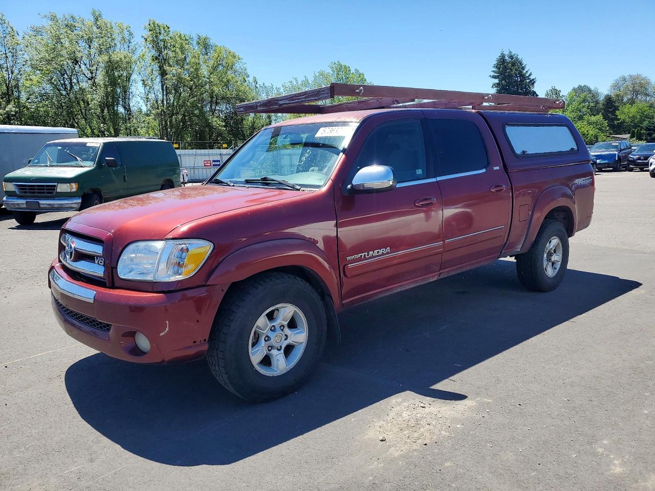 Salvage Toyota Tundra Image